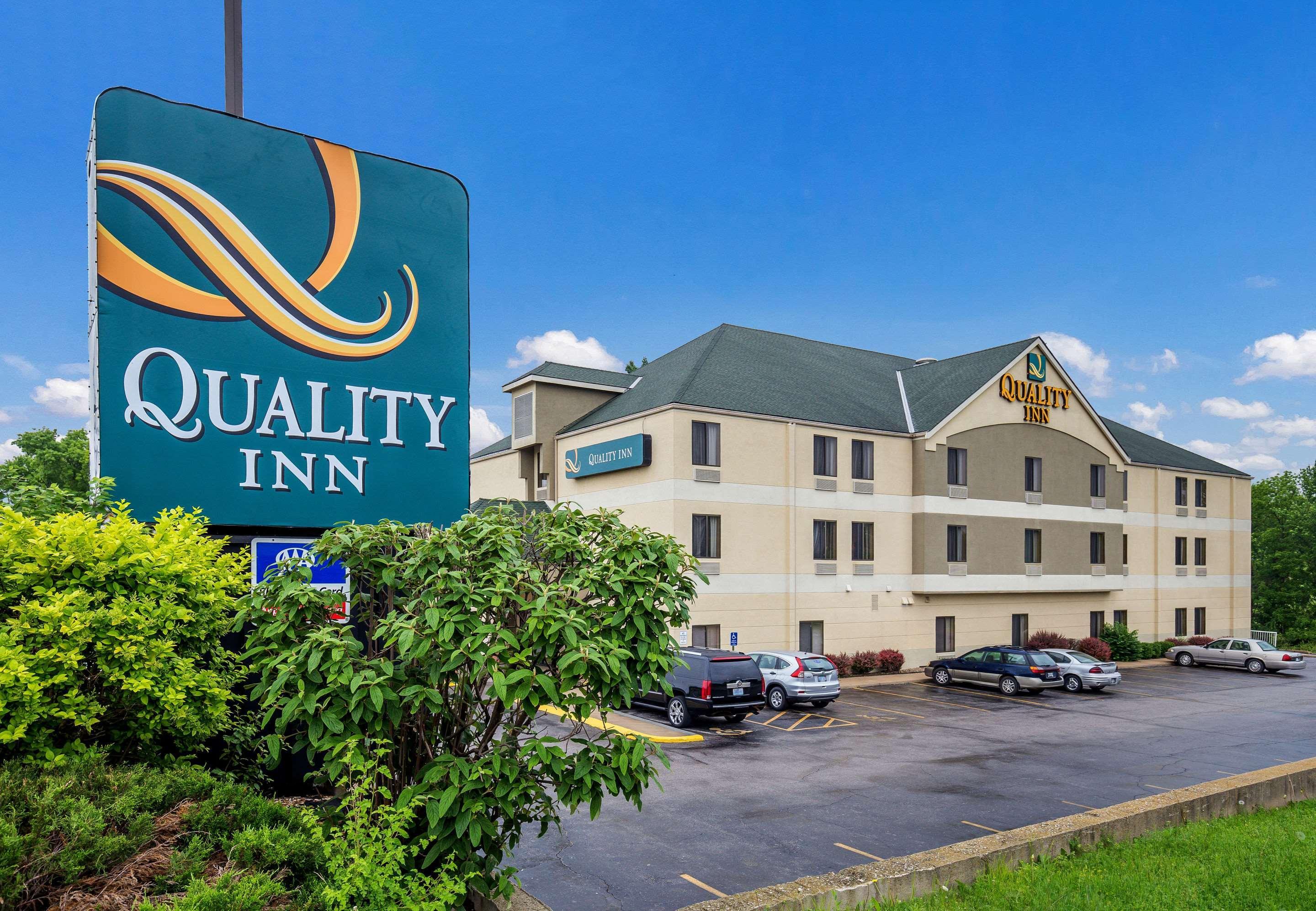 Quality Inn I-70 Near Kansas Speedway Kansas City Exterior photo
